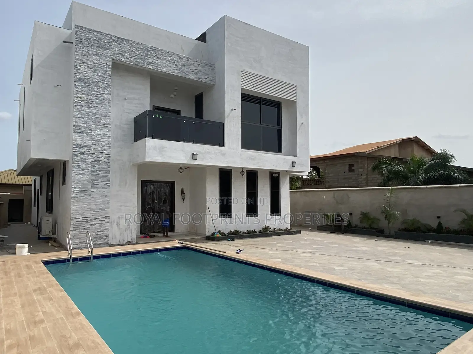 4bdrm House in East Legon for Sale in East Legon
