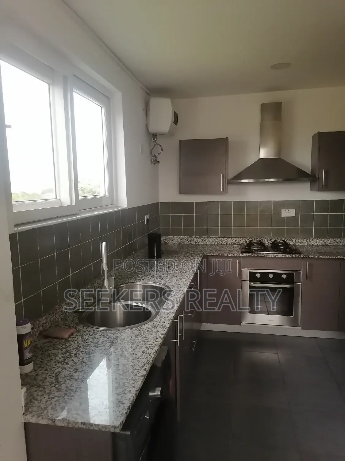 Furnished 2bdrm Apartment in Seekers Realty, Coffee Shop Area for rent in Coffee Shop Area
