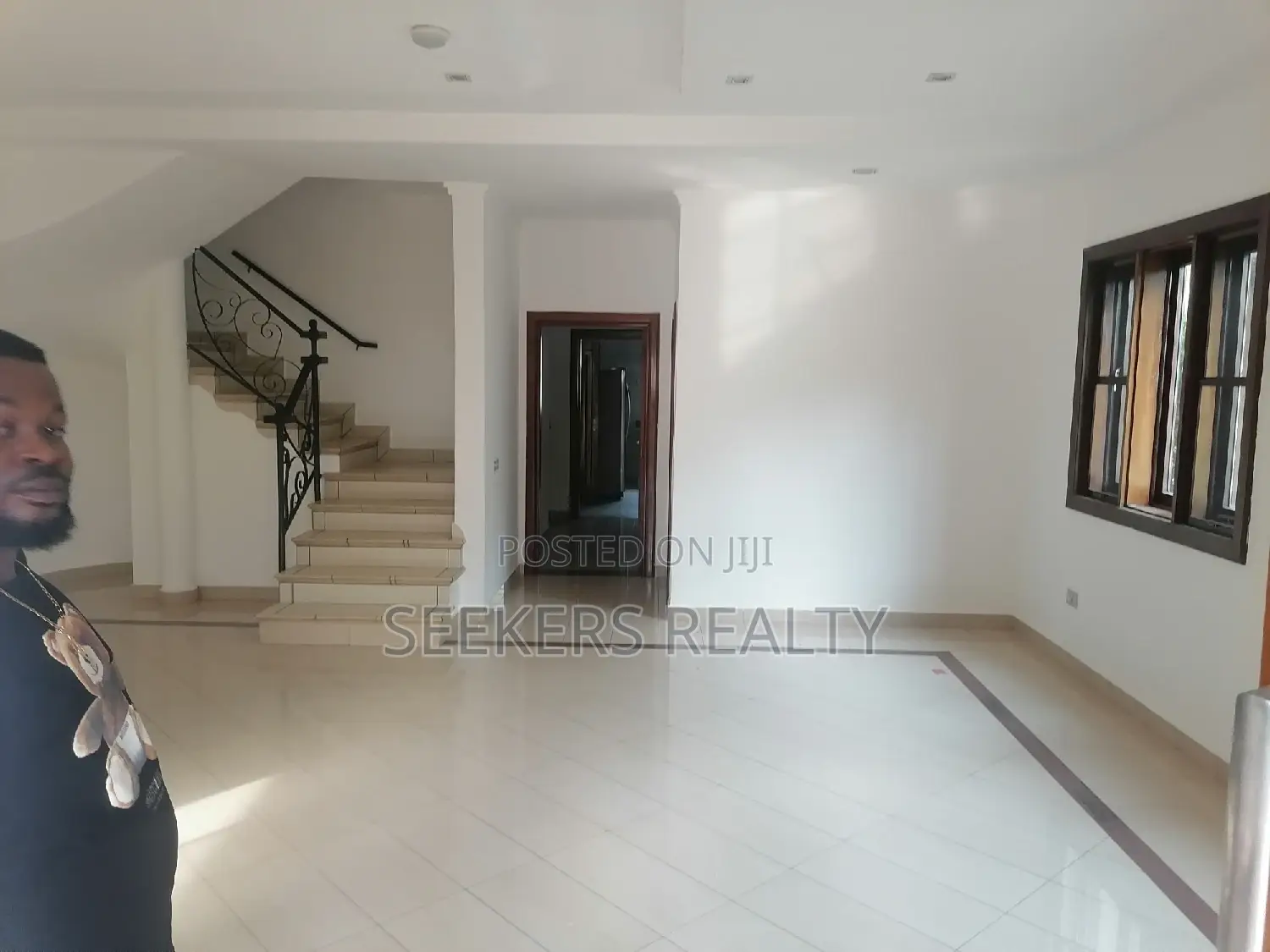Furnished 4bdrm Townhouse / Terrace in Seekers Realty, US Embassy Area in US Embassy Area