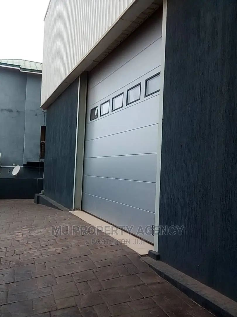 1300 SQM Warehouse Newly Built in Christian Village
