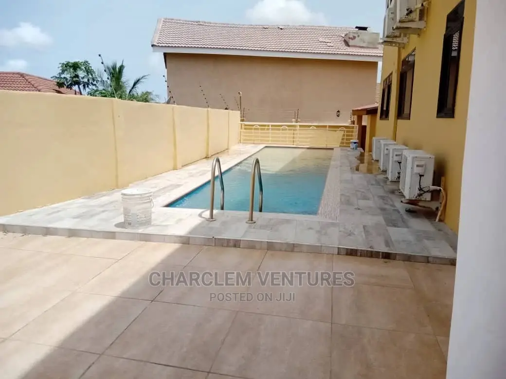 Furnished 4bdrm Duplex in East Legon for Rent in East Legon
