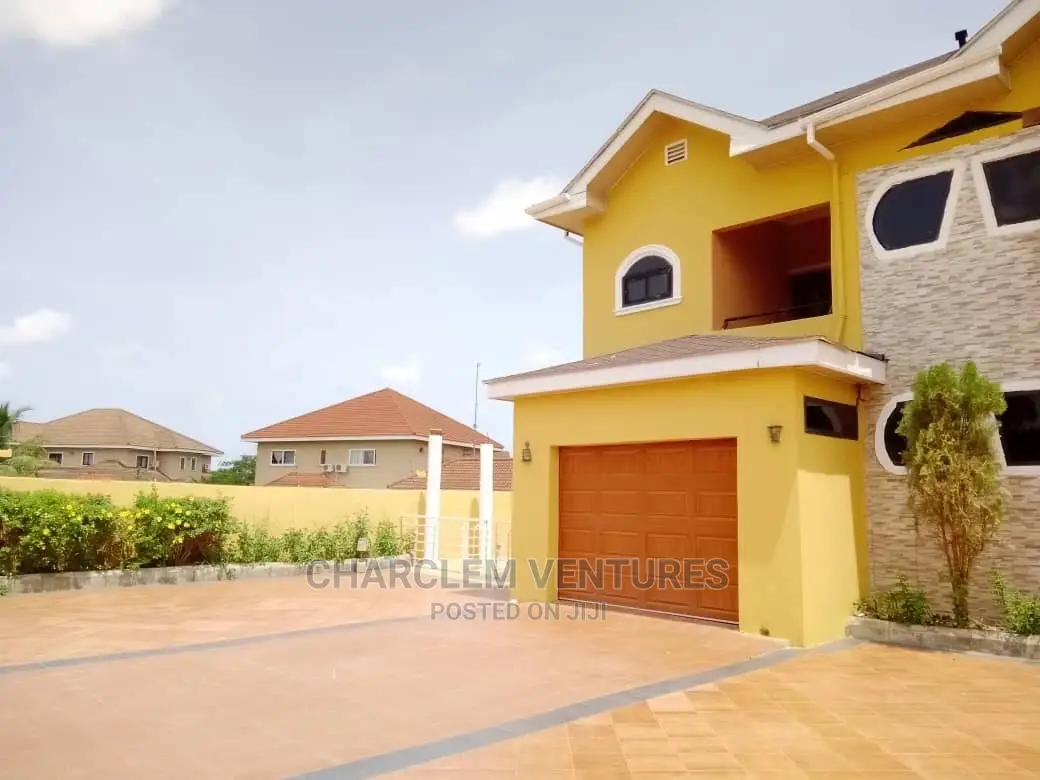 Furnished 4bdrm Duplex in East Legon for Rent in East Legon