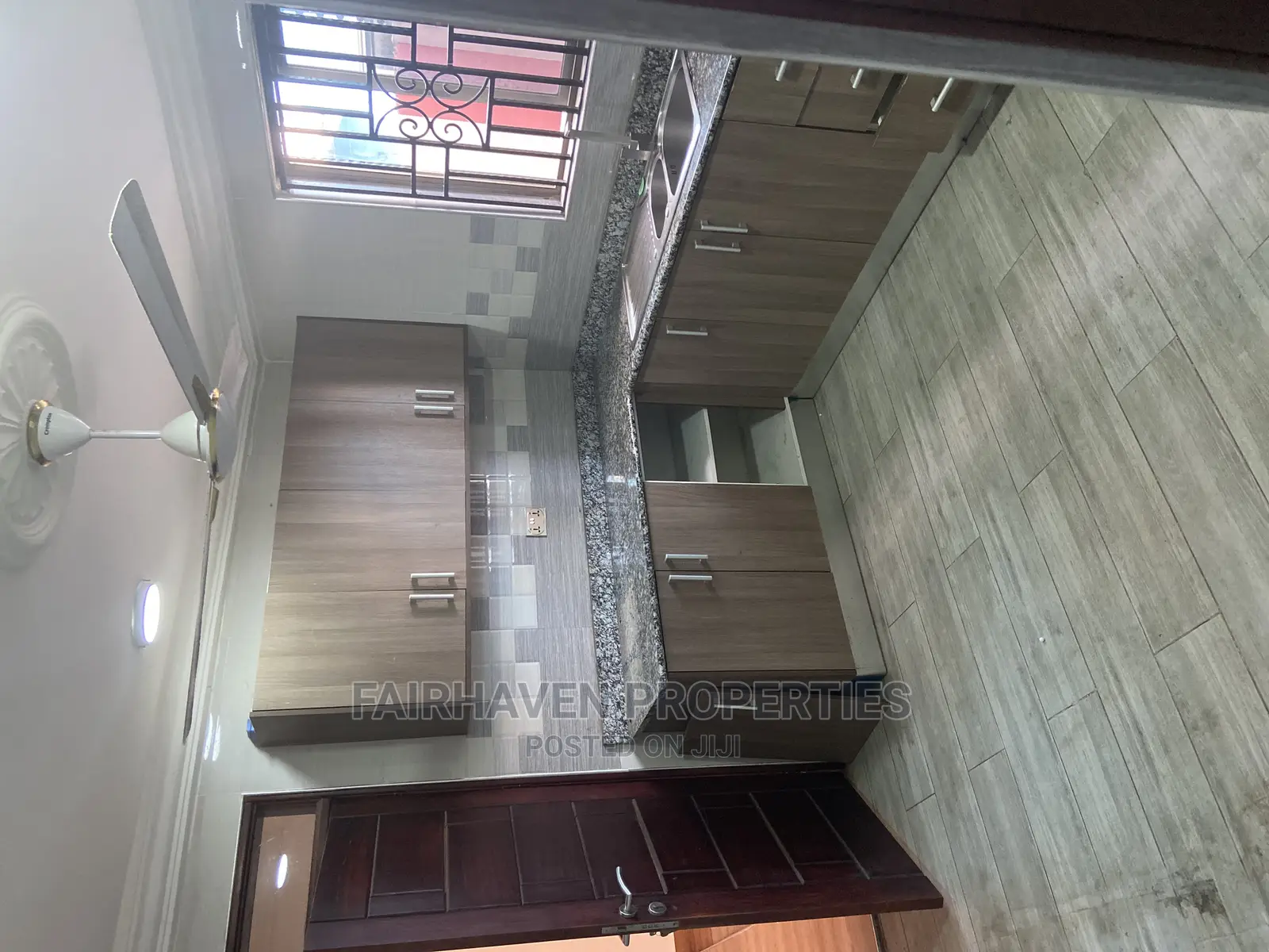 3bdrm Apartment in Tseaddo, Airport Residential Area for rent in Airport Residential Area