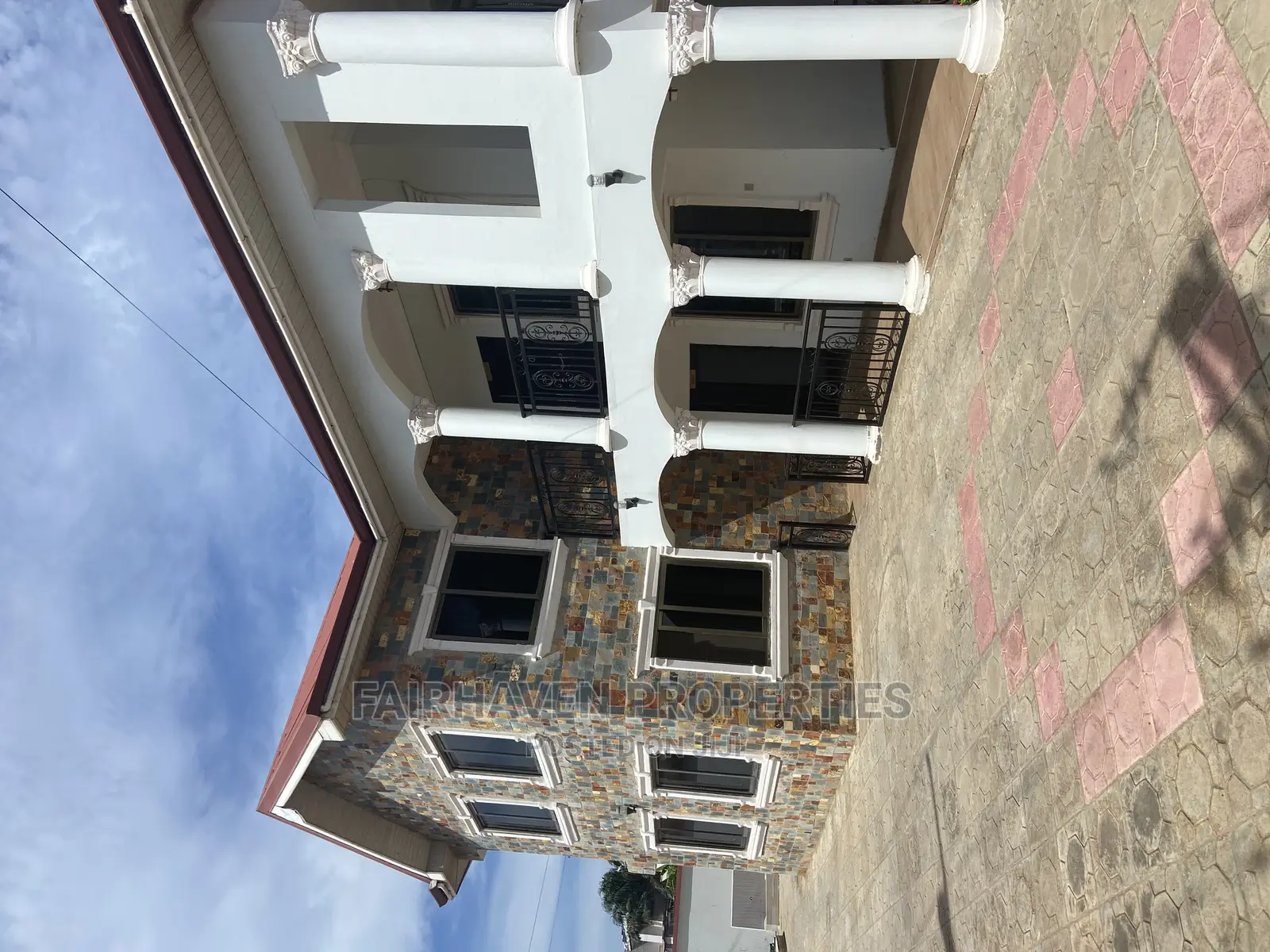 3bdrm Apartment in Tseaddo, Airport Residential Area for rent in Airport Residential Area
