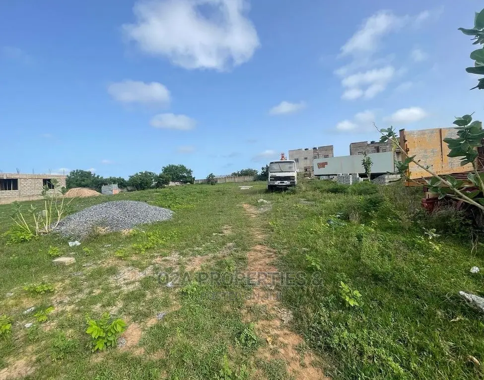 Land at Lashibi for Sale in Regimanuel Gray Estates