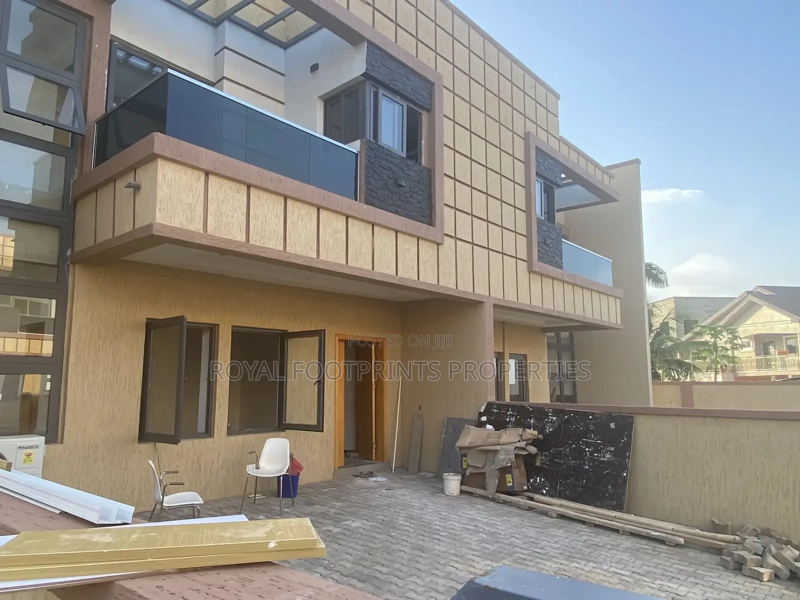 Furnished 3bdrm Duplex in East Legon for rent in East Legon