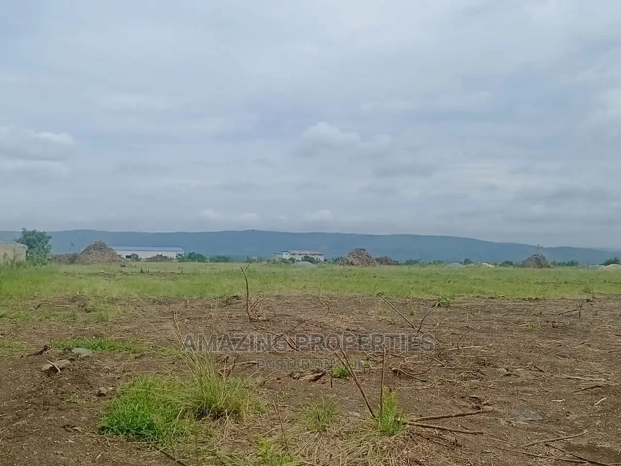 220 Acres of Land for Sale at Trasacco in Adjiriganor
