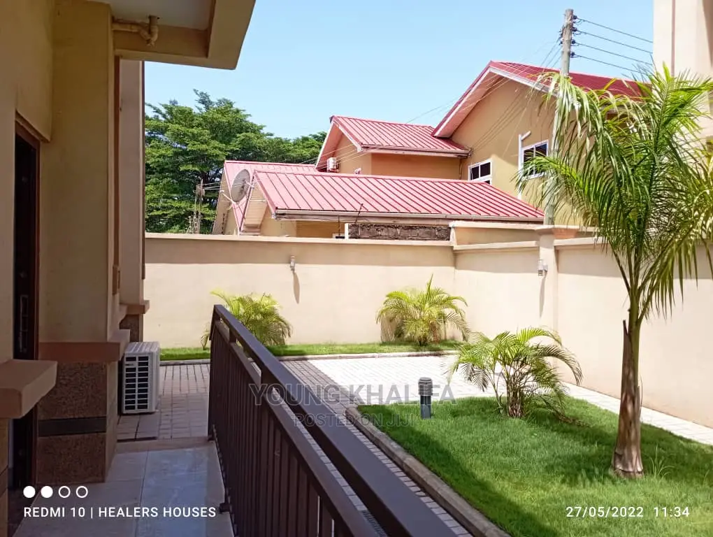 Furnished 6bdrm House in East Legon for sale in East Legon