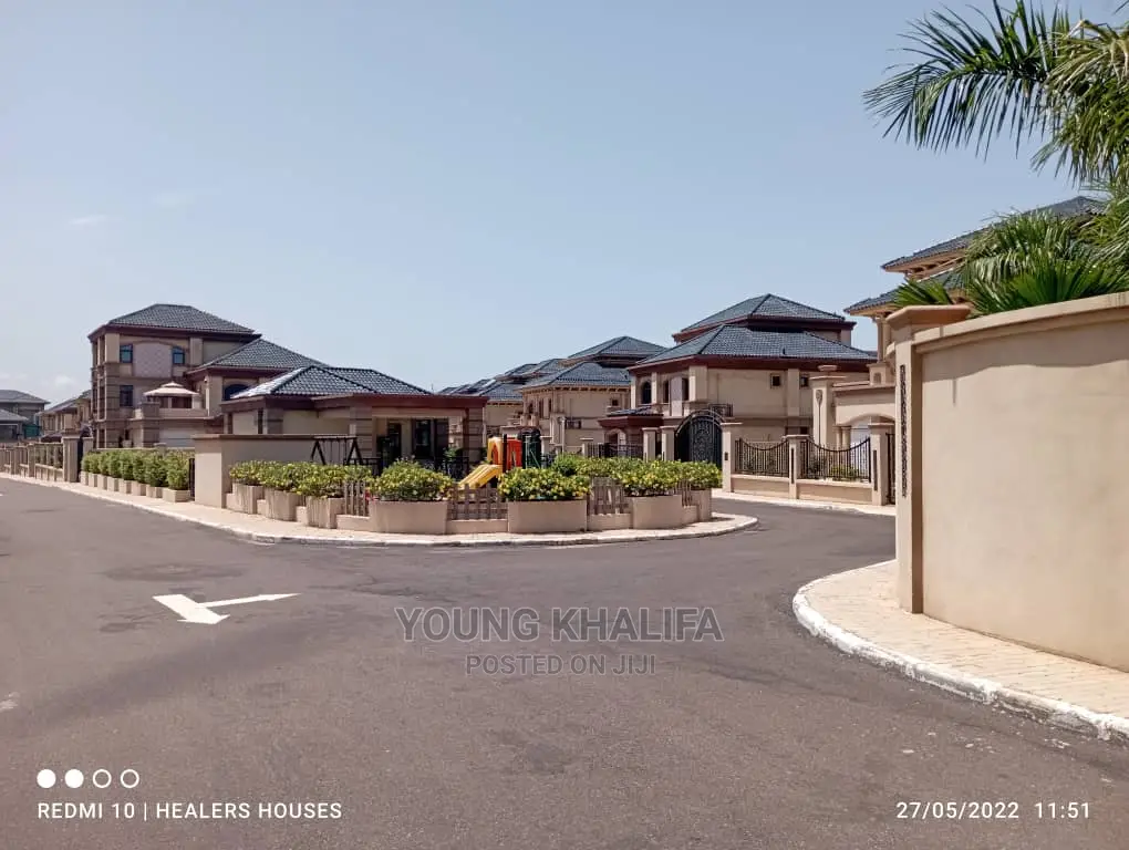 Furnished 6bdrm House in East Legon for sale in East Legon
