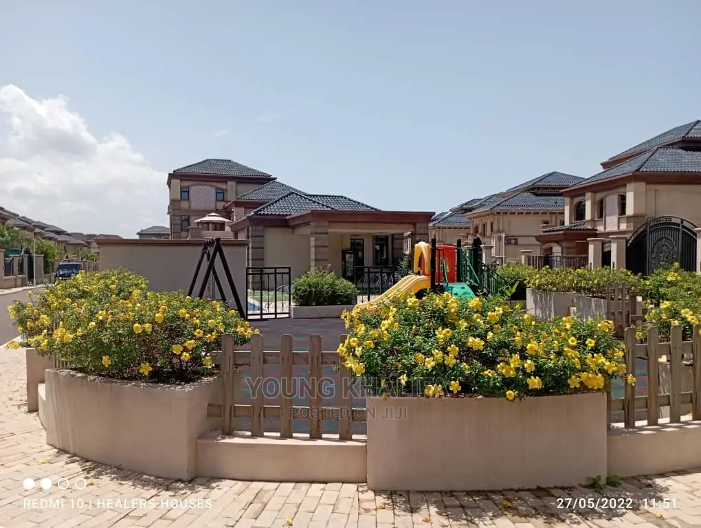 Furnished 6bdrm House in East Legon for sale in East Legon