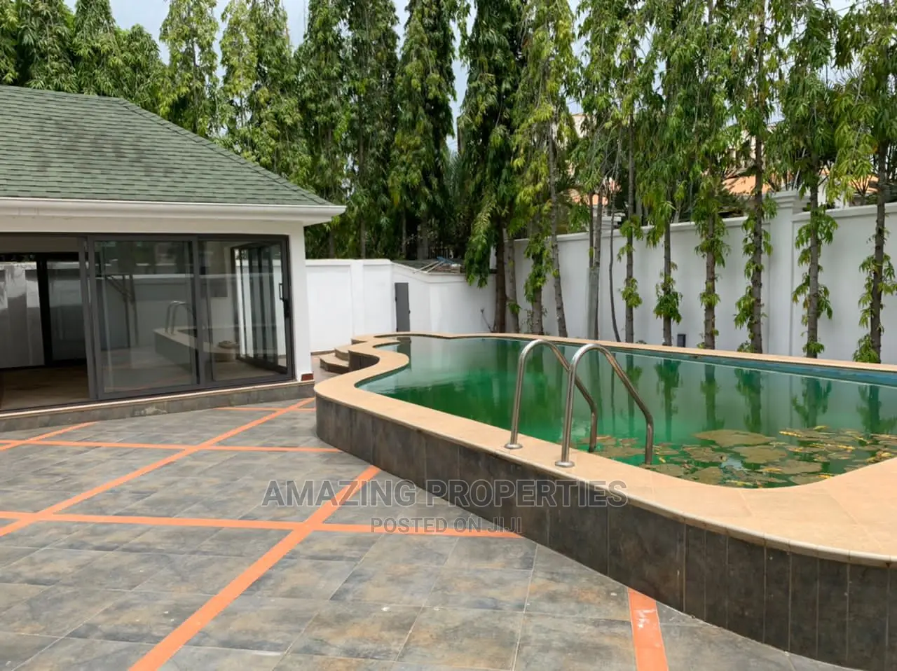 4bdrm House in Amazing Properties, Cantonments for Rent in Cantonments