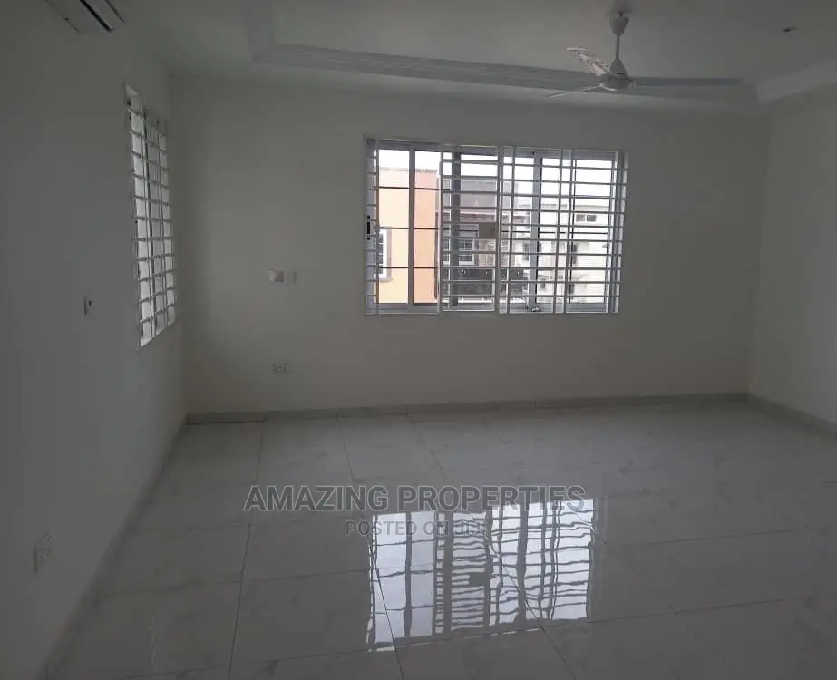 4bdrm House in Amazing Properties, Airport Residential Area for Rent in Airport Residential Area