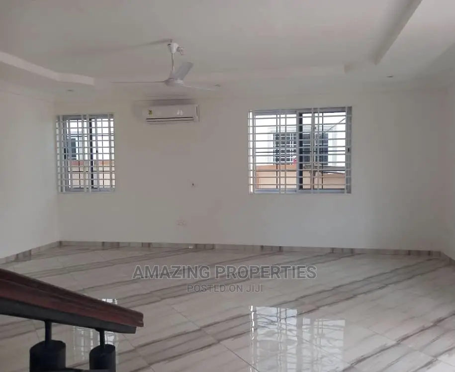 4bdrm House in Amazing Properties, Airport Residential Area for Rent in Airport Residential Area