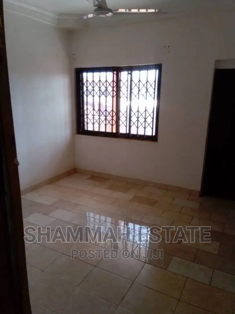 3bdrm Apartment in Aiding Estate, Sunyani Municipal for rent in Sunyani Municipal