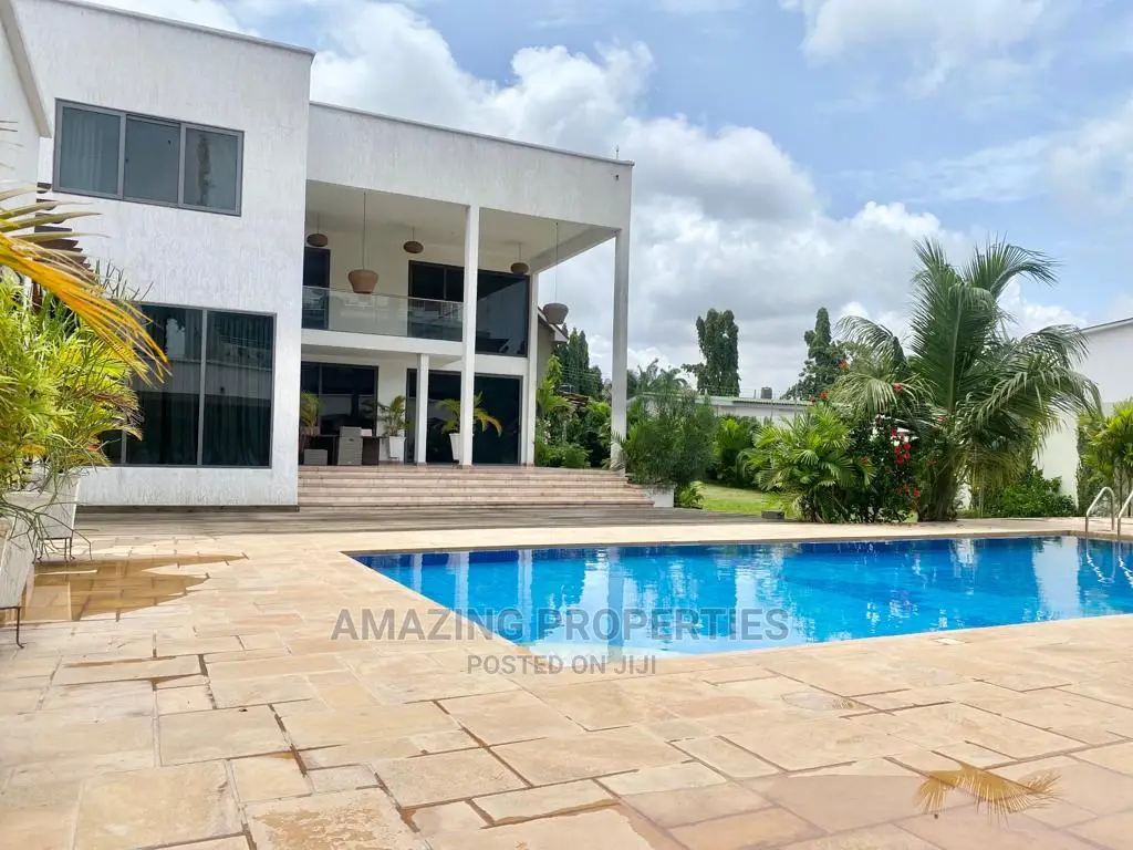 Furnished 5bdrm House in Cantonment, Cantonments for Rent in Cantonments