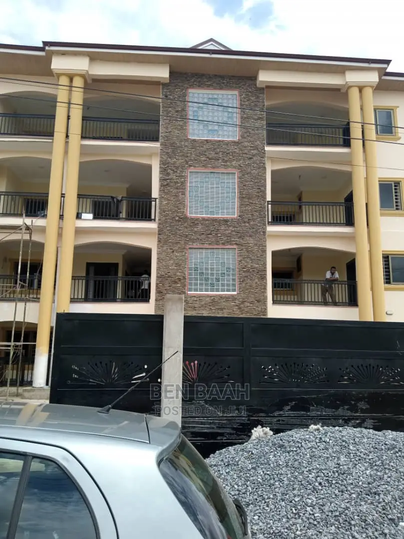 2bdrm Apartment in Ben Properties, School Area for rent in School Area