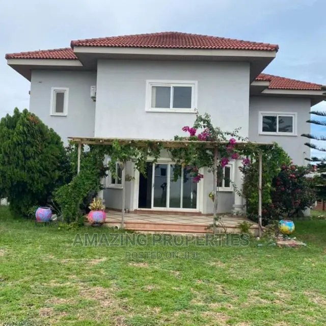 5bdrm House in For Sale 5 Bed House, East Legon for sale in East Legon