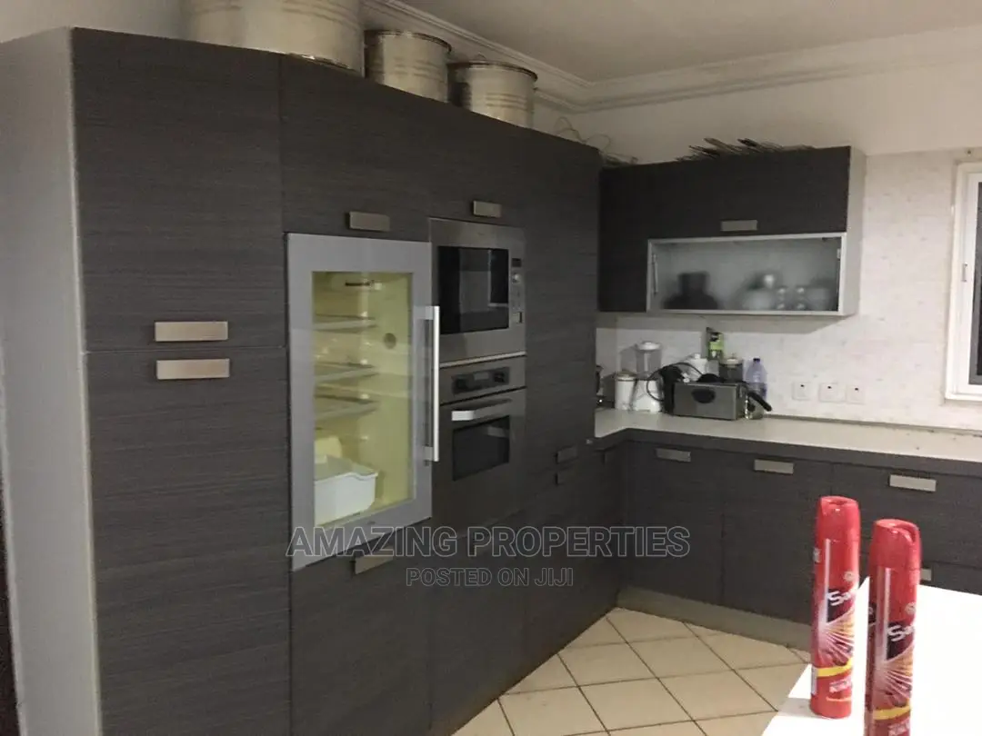 6bdrm House in Trasacco Valley, East Legon for sale in East Legon