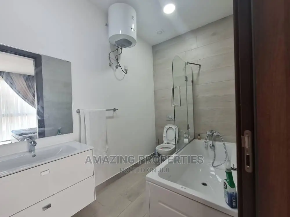 4bdrm Townhouse/Terrace in Cantonments for Rent in Cantonments