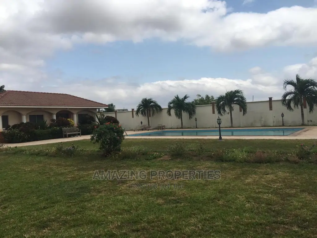 5bdrm House in Trasacco Valley, Adjiriganor for sale in Adjiriganor