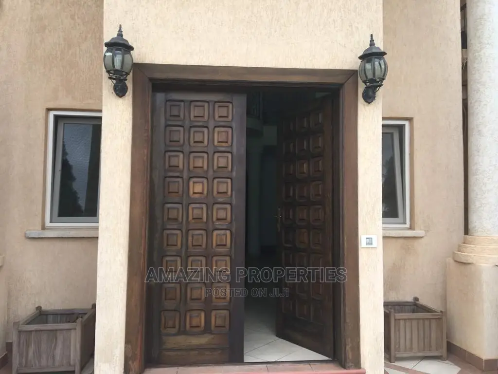 5bdrm House in Trasacco Valley, Adjiriganor for sale in Adjiriganor