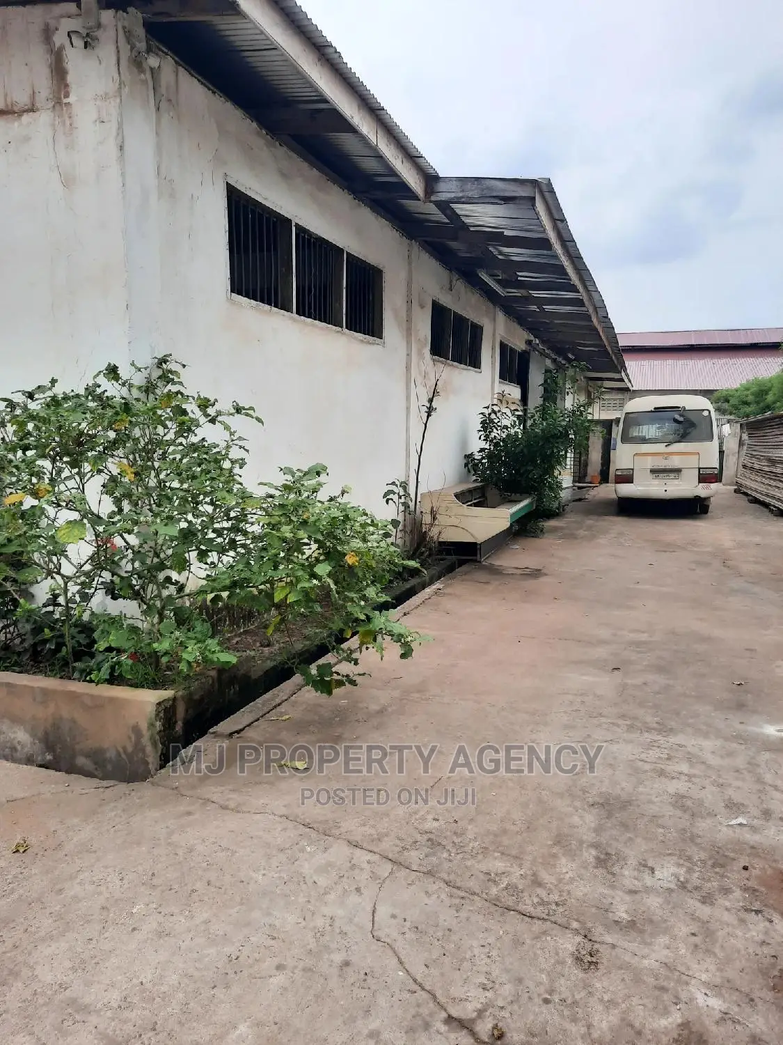 470 Sqm Warehouse at Tema in Tema Metropolitan