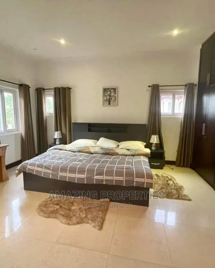 Furnished 4bdrm Townhouse/Terrace in Fully Furnished for Rent in Cantonments