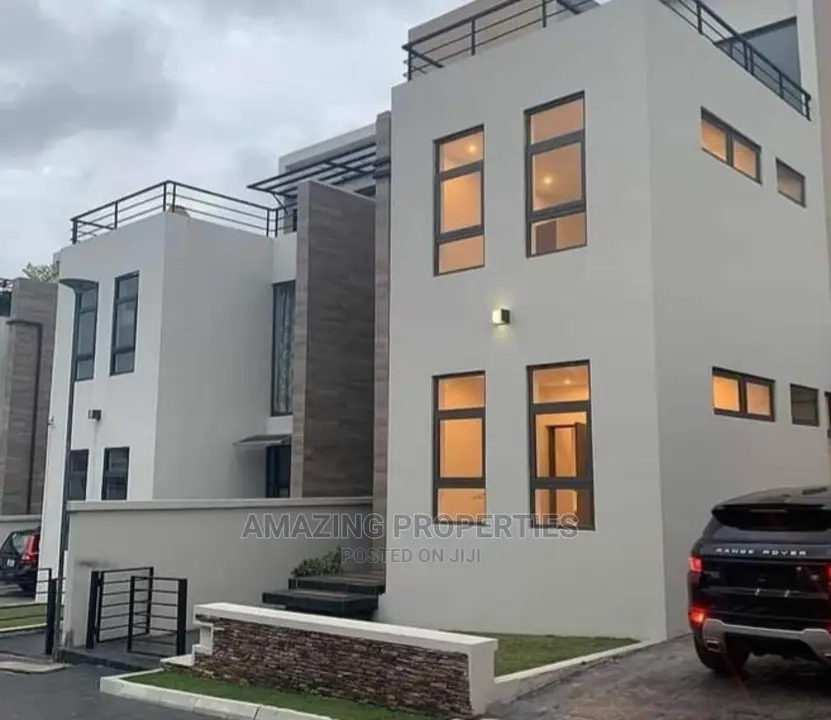 4bdrm Townhouse/Terrace in Airport Residential Area for Rent in Airport Residential Area