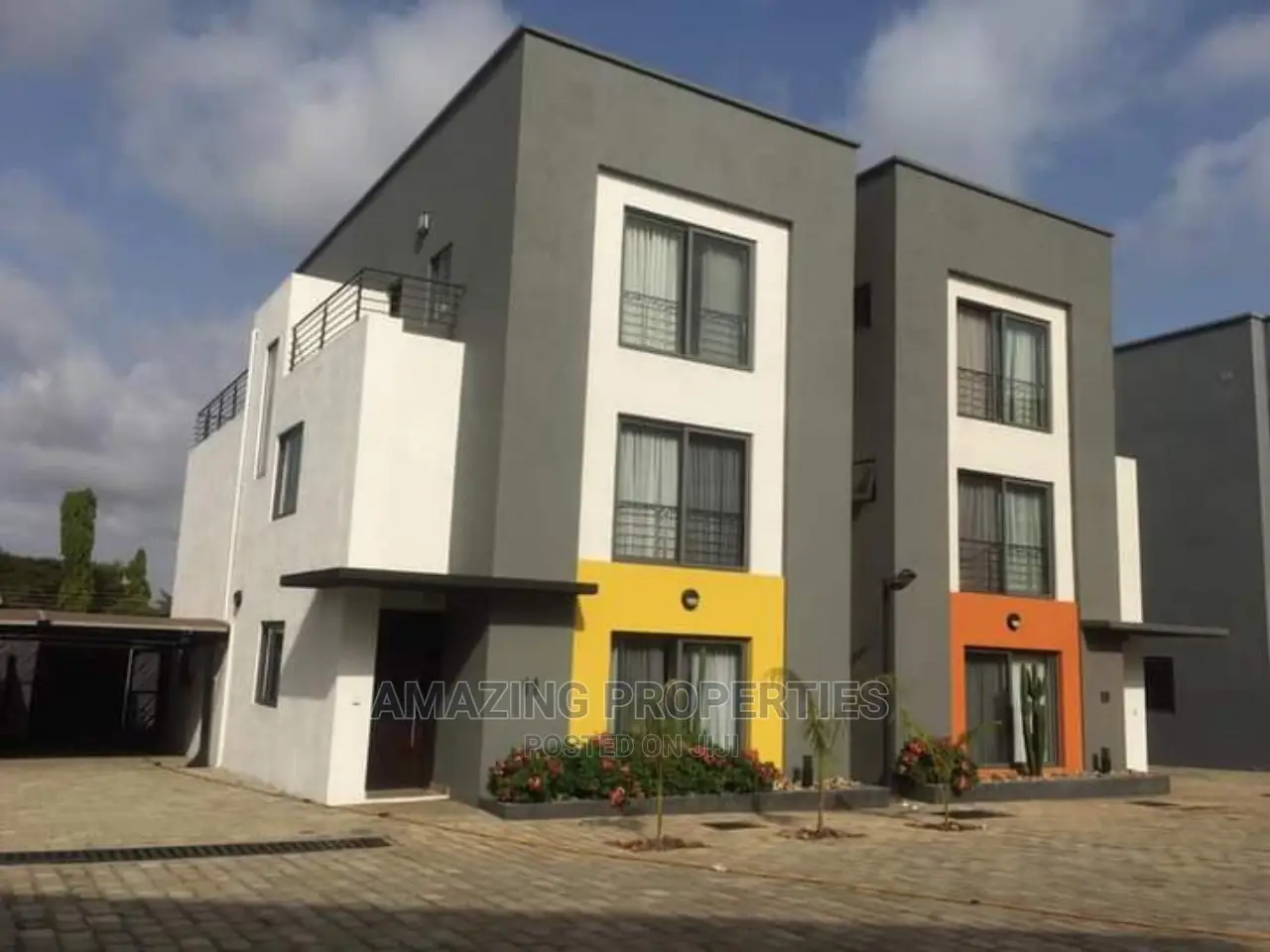 Furnished 4bdrm Apartment in Cantonments for Rent in Cantonments