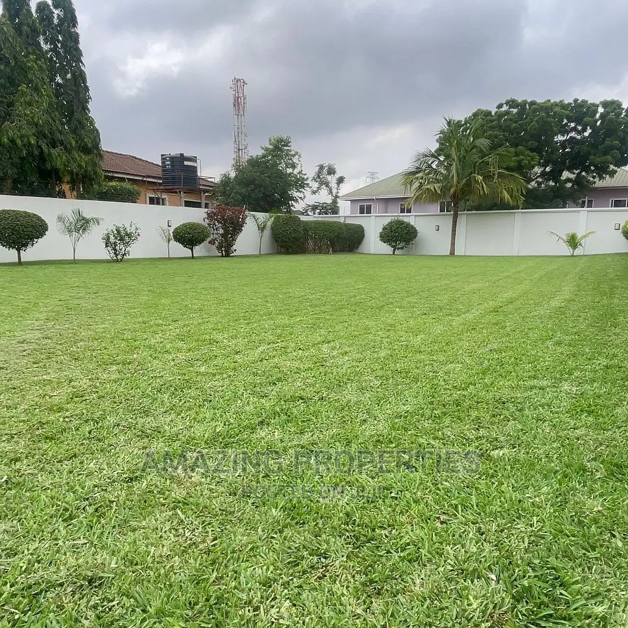 Land for Sale Adjringanor Plot Size :70*110 Price $250,000 in Adjiriganor