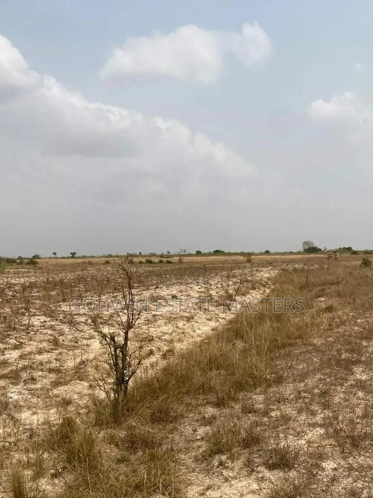 Estate Masters Ltd. Selling Genuine Plots at Serene Location in Accra Metropolitan