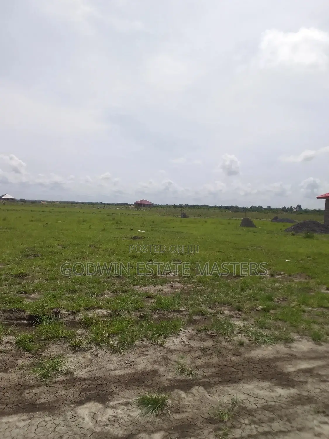 Look Here for All Your Genuine Estate Plots in Tema Metropolitan