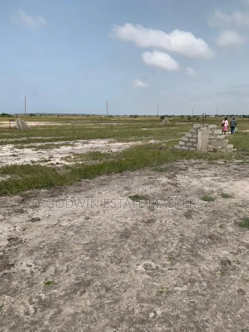 Affordable Estate Plot for Safe in Tema Metropolitan