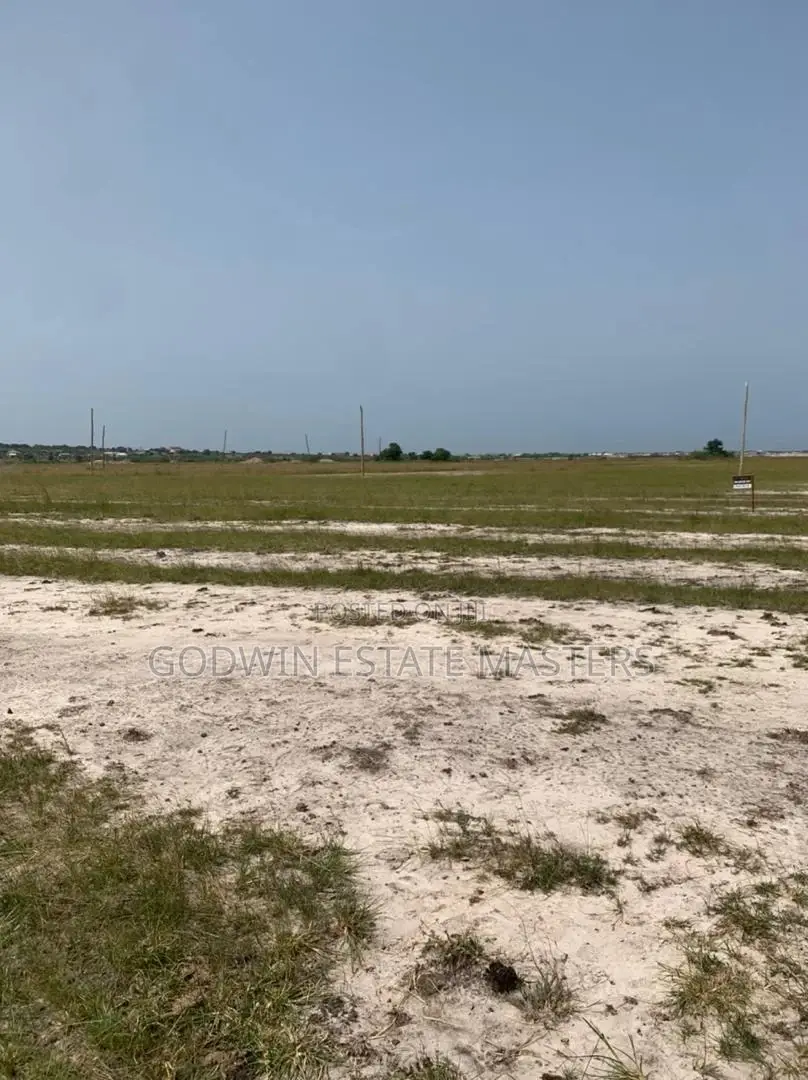 Get Your Self a Plot of Land. in Tema Metropolitan