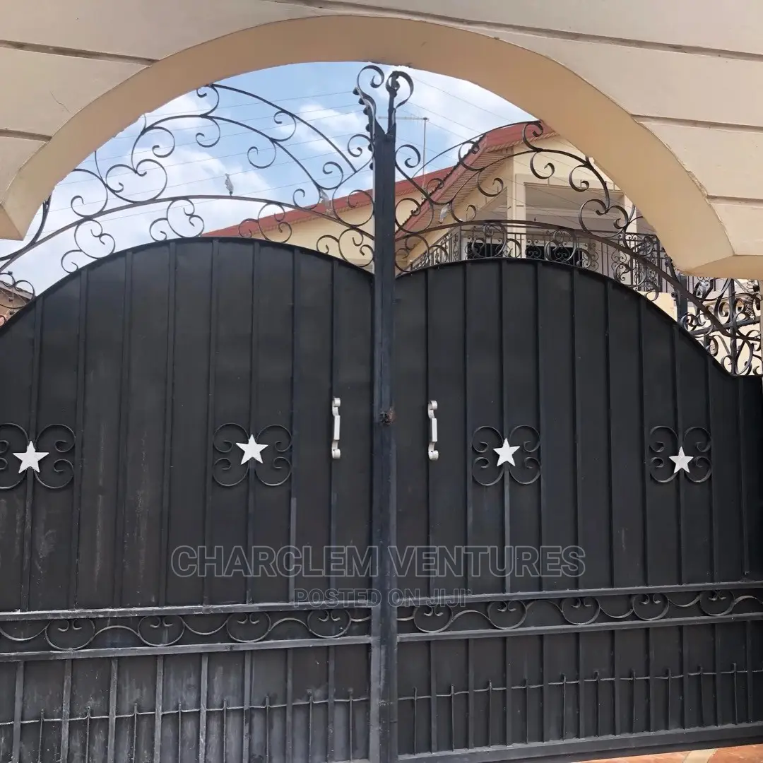 5bdrm House in East Legon for rent in East Legon