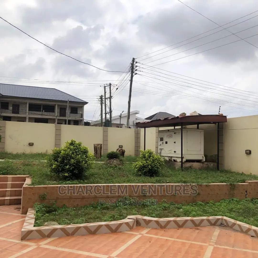 5bdrm House in East Legon for rent in East Legon
