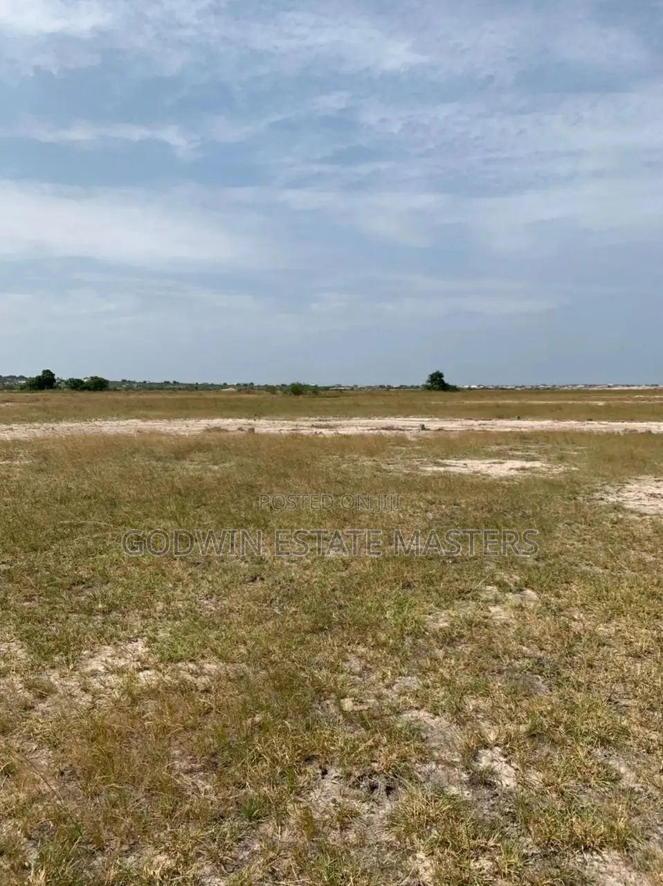 Buy a Genuine Land From Estate Masters Ltd. in Tema Metropolitan