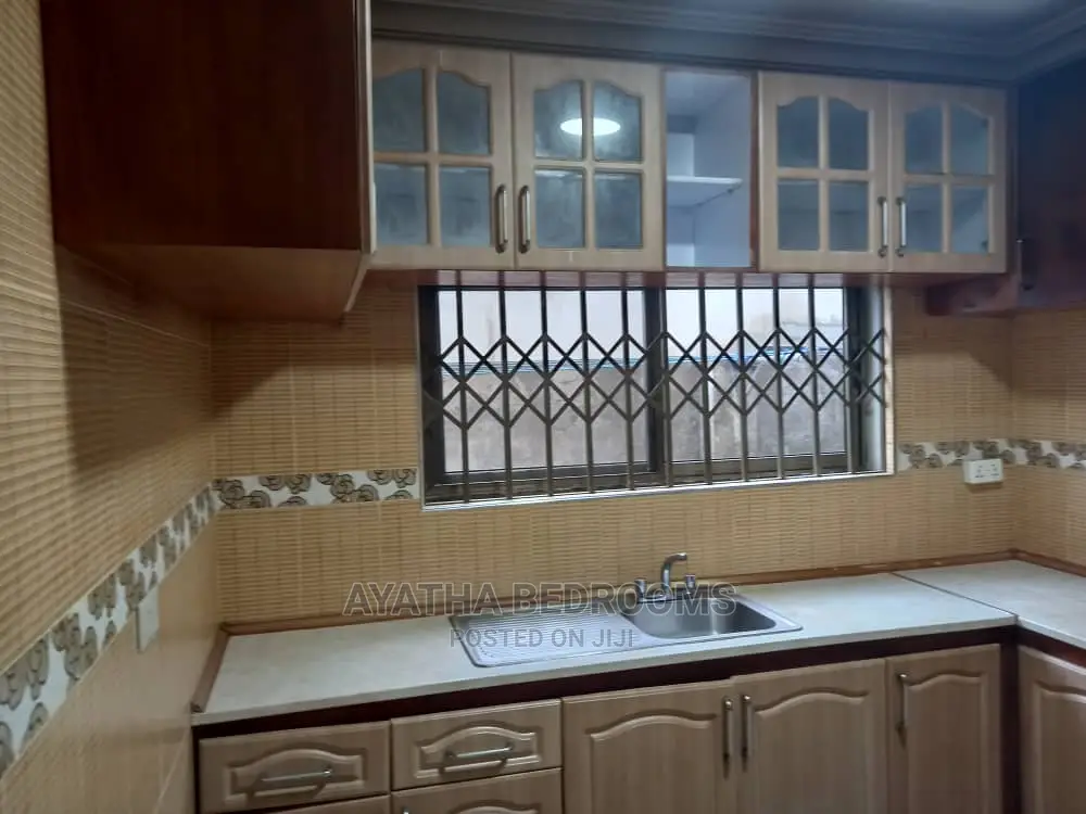 2bdrm Apartment in Ayathar Bedroom, New Town for Rent in New Town