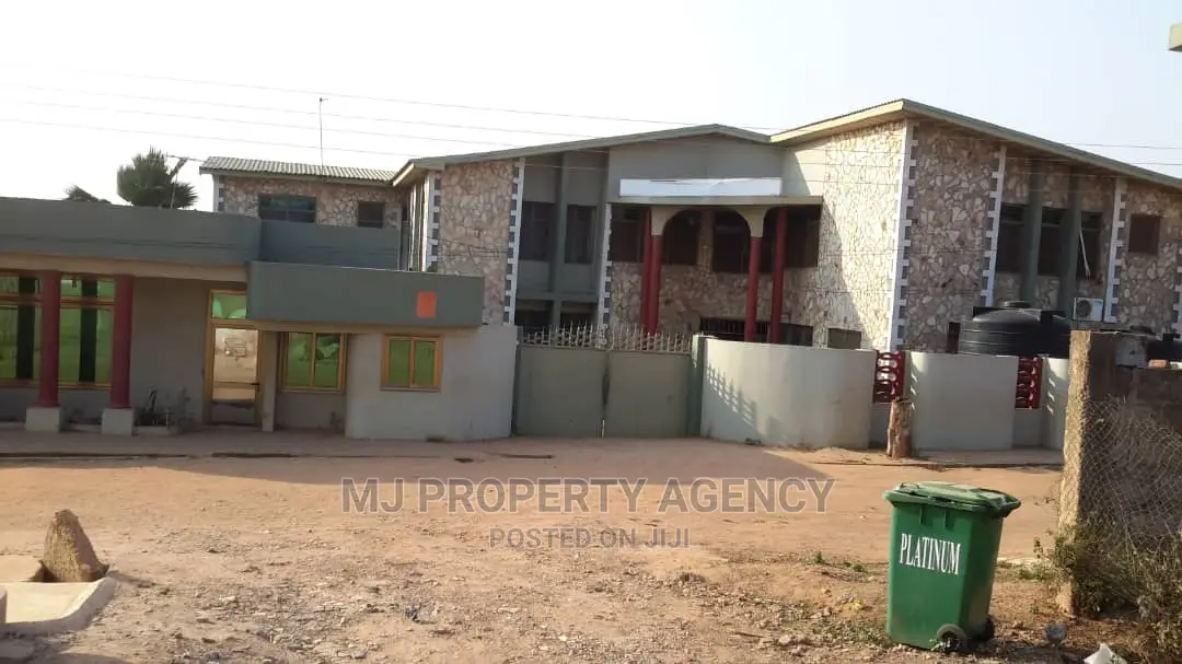 24 Bedroom House Around Gimpa in North Legon