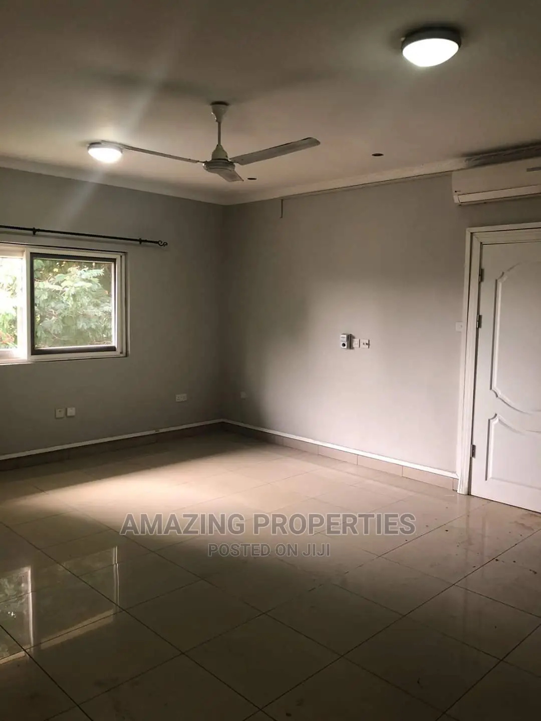 Office for Rent 5bed House 3boys Qt Airport Residential Area in Airport Residential Area