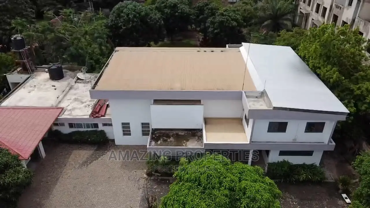 Office for Rent 5bed /3bed Boys Qut Airport Residential Area in Airport Residential Area