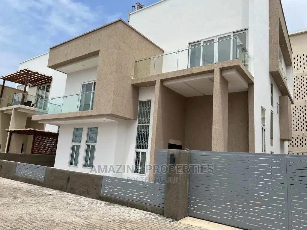 Furnished 4bdrm Townhouse/Terrace in East Cantonments for Rent in Cantonments