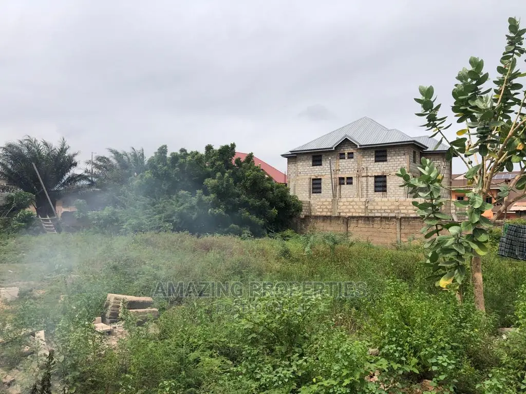 3plot of Land Walled Gated for Sale at Tssaddo by Roadside in Trade Fair