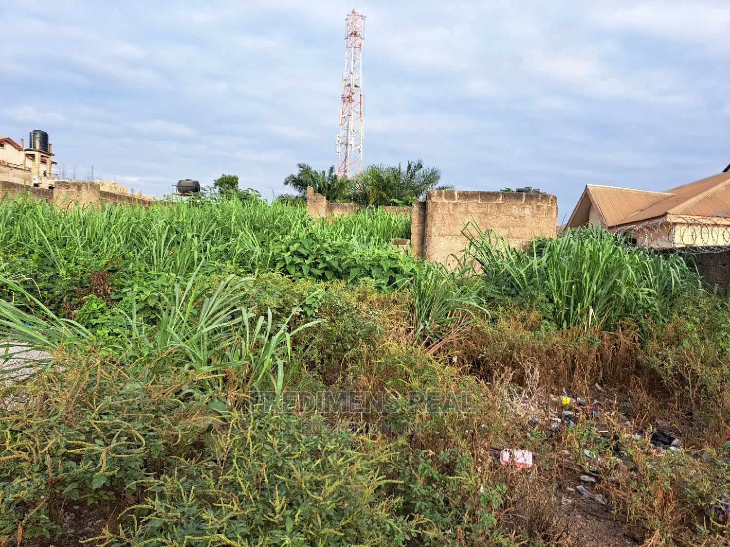 5bdrm House in Fredimens Real, Kumasi Metropolitan for sale in Kumasi Metropolitan