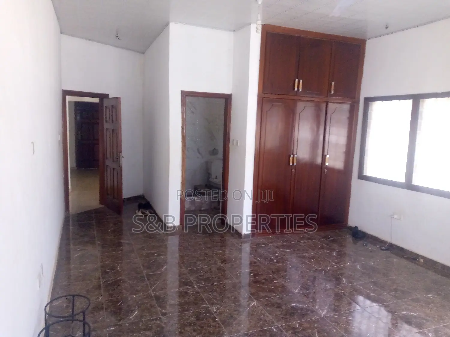 5bdrm House in Kwabenya Acp, Ga East Municipal for sale in Ga East Municipal