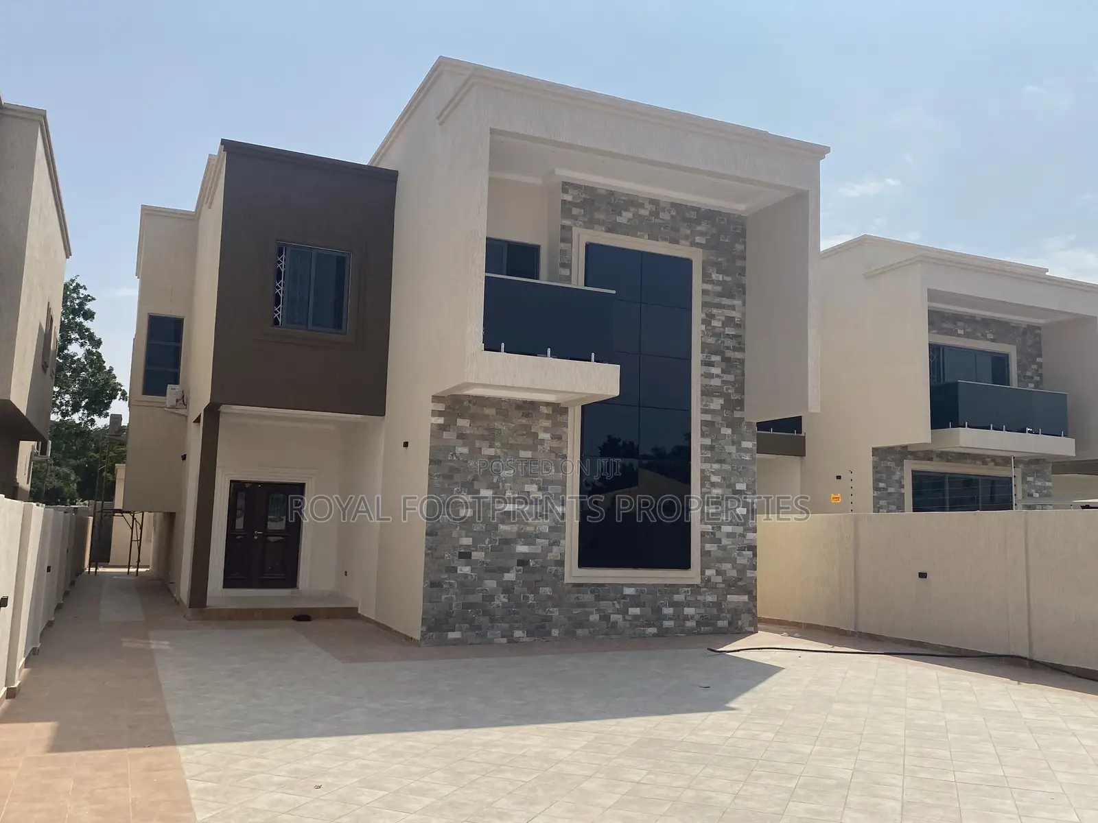 4bdrm House in East Legon for Sale in East Legon