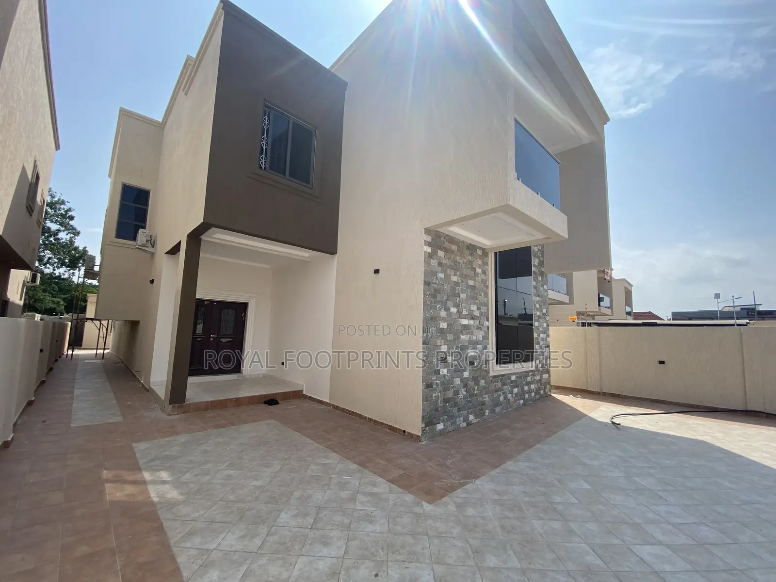 4bdrm House in East Legon for Sale in East Legon