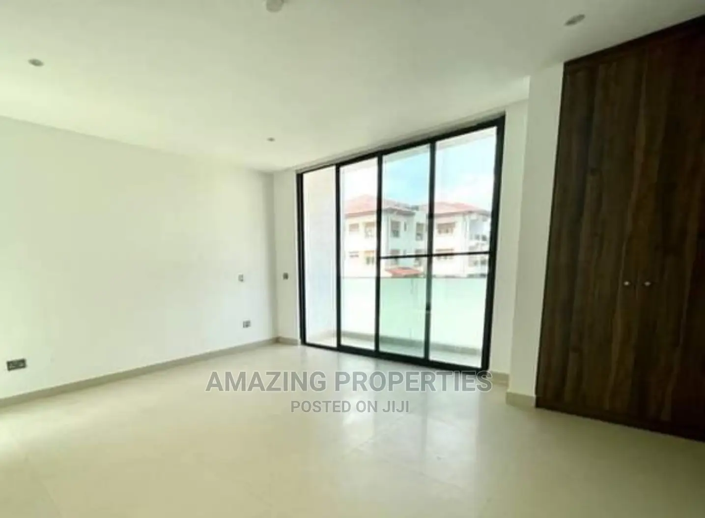 4bdrm Townhouse/Terrace in Cantonments for Rent in Cantonments