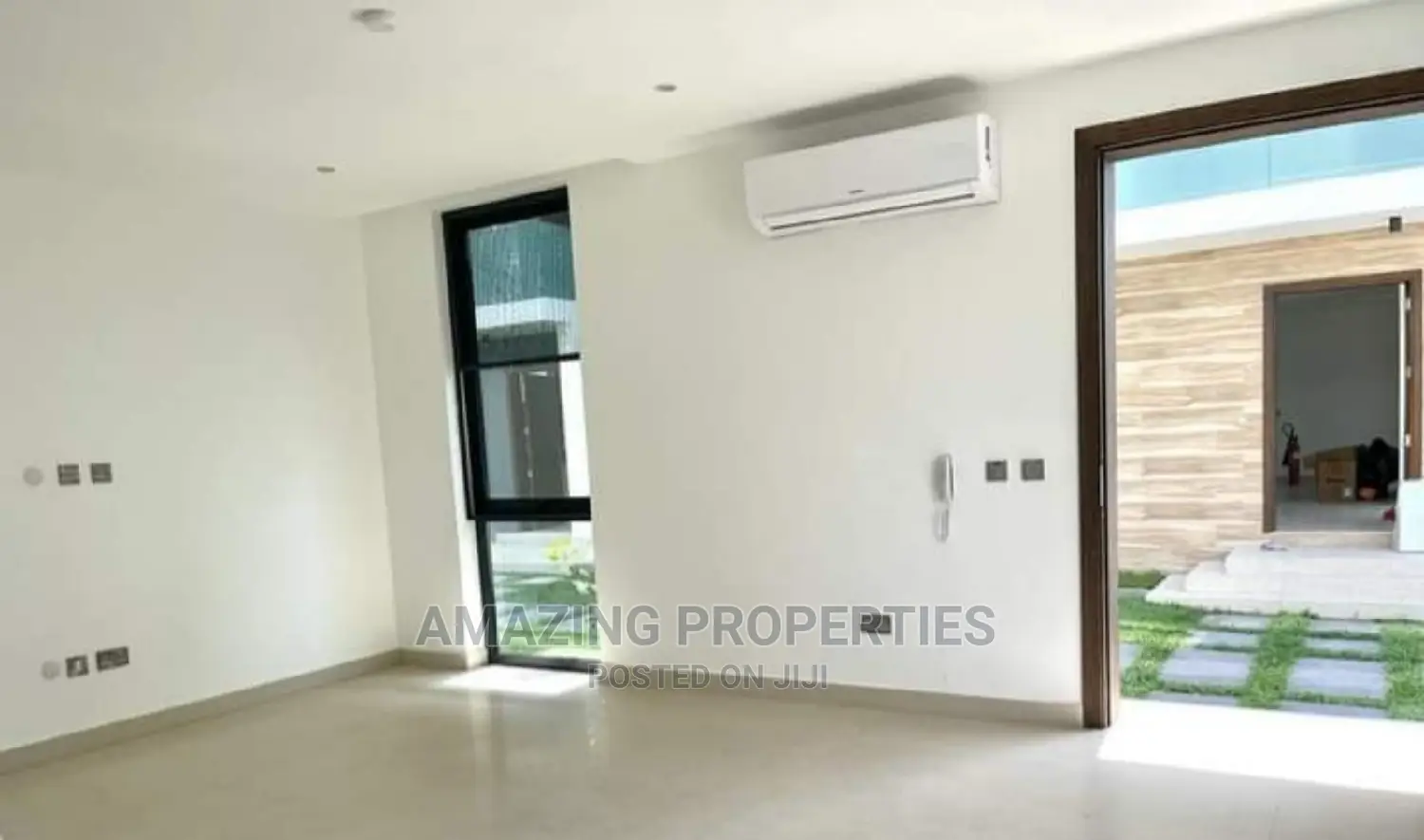 4bdrm Townhouse/Terrace in Cantonments for Rent in Cantonments