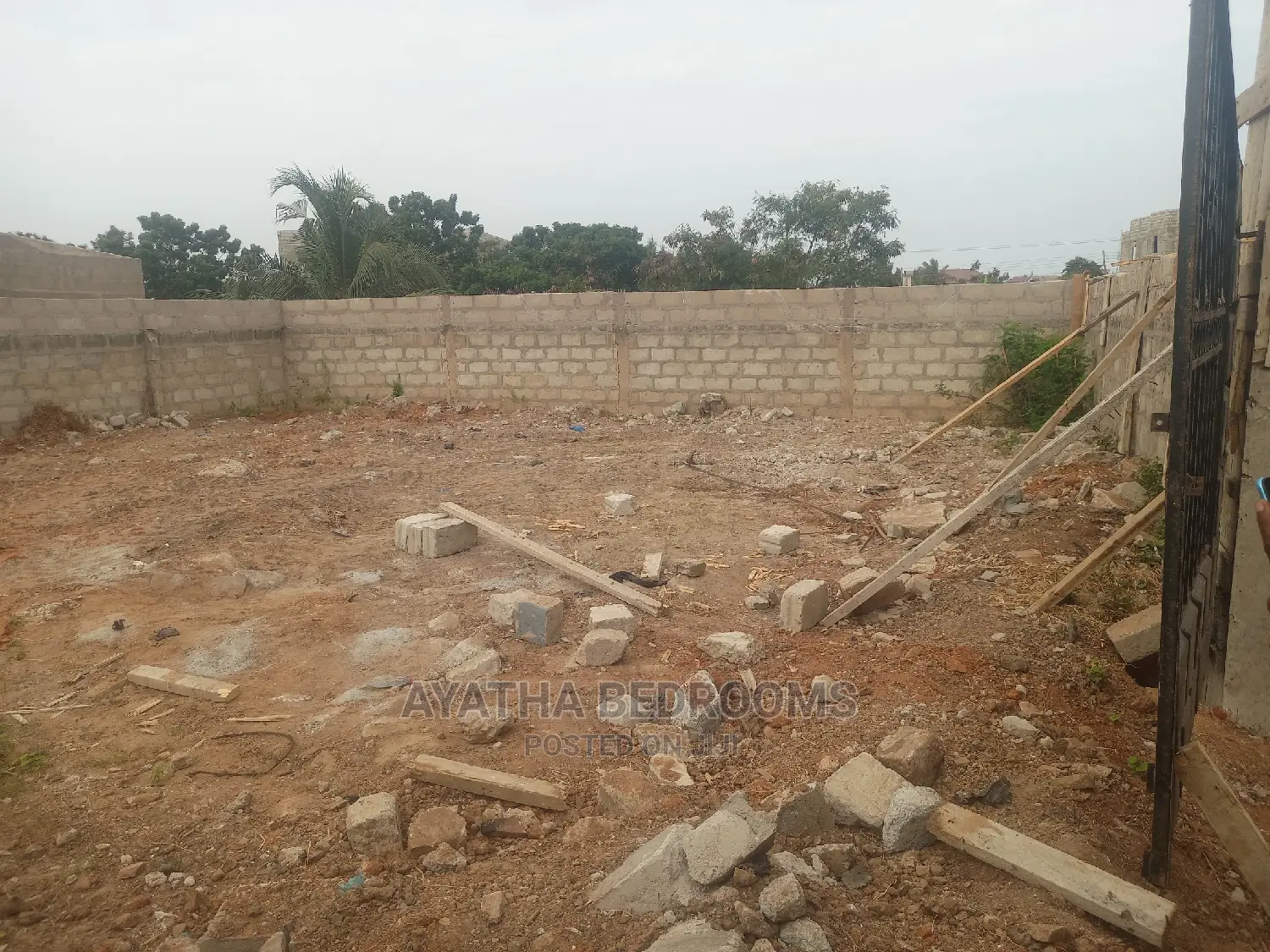 Half Plot at Tseaddo Round About Going for Sale in Tseaddo